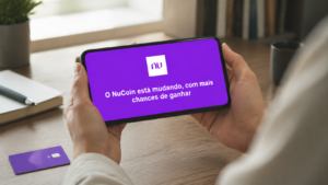 Cliente visualiza no celular uma comunicação sobre as mudanças no programa NuCoin.